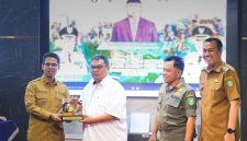 Bupati Karimun Dorong Penerbitan Special Pass bagi Pekerja Perbatasan dalam Pra SOSEK MALINDO 2026