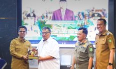 Bupati Karimun Dorong Penerbitan Special Pass bagi Pekerja Perbatasan dalam Pra SOSEK MALINDO 2026