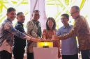 Bupati Karimun Hadiri Sailaway Proyek Tangguh UCC, Sebut Karimun Kini Bertaraf Dunia