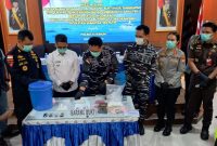 Lansia 67 Tahun Ditangkap Bawa Sabu dari Malaysia, Mengaku Dibayar Rp40 Juta