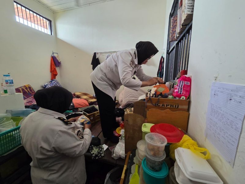 Razia Blok Wanita, Rutan Karimun Sita Sejumlah Barang Terlarang