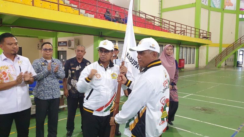 Karimun Lepas 194 Kontingen POPDA X Kepri 2026, Bidik Posisi Tiga Besar