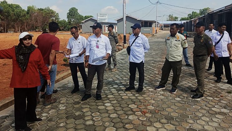 Dinas PUPR Karimun Sidak Penimbunan Danau Taman Hijau, Pengembang Klaim untuk Ruang Terbuka Hijau