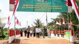 Kodim 0317/TBK Resmikan Tiga Jembatan Garuda di Desa Penarah, Perkuat Konektivitas dan Dorong Ekonomi Warga