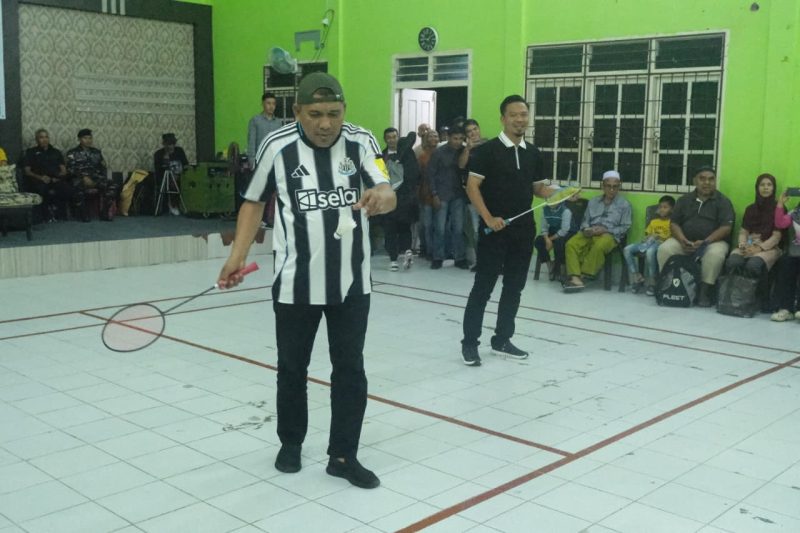 Kejuaraan Badminton Lurah Teluk Uma 2026 Jadi Ajang Pembinaan Atlet dan Pererat Silaturahmi Warga