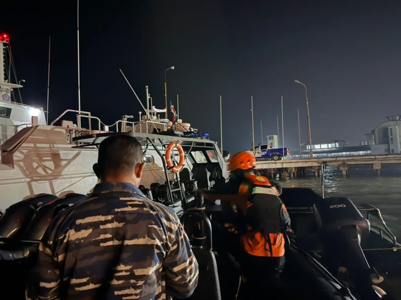 Terombang-ambing Hampir Lima Jam, Dua Nelayan Karimun Ditemukan Selamat