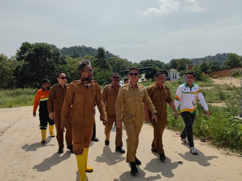Bupati Karimun Tinjau TPA Sememal, Targetkan Sampah Diolah Jadi Produk Bernilai Ekonomi
