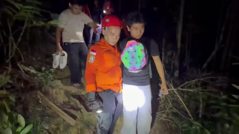 Sempat Hilang Kontak karena Ponsel Mati, Dua Pendaki Gunung Jantan Berhasil Diselamatkan