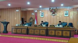 Rapat Paripurna DPRD Karimun bersama TAPD Kabupaten Karimun.