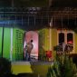 Kondisi rumah warga Guntung Punak yang terbakar, Kamis dinihari. FOTO: Istimewa