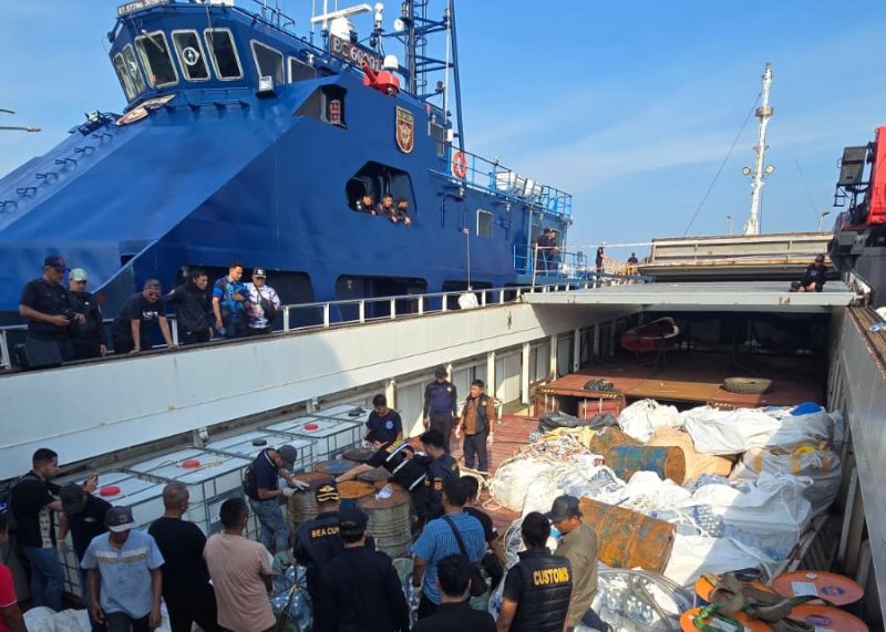 Tim Gabungan Sita Dugaan 2,6 Ton Sabu Cair dari Kapal Berbendera Tanzania di Perairan Bengkalis