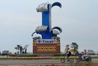 Tugu Adipura Karimun Tumbang, Bagian Atas Ambruk ke Badan Jalan