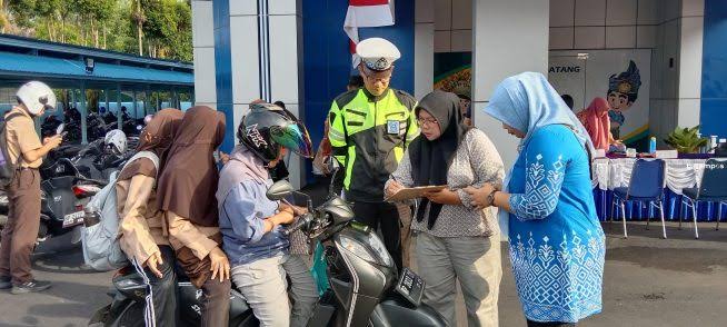 Ada Pemutihan Pajak Kendaraan di Karimun, Denda dan Sanksi Administrasi Dibebaskan