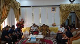 Kakanwil Ditjen Imigrasi Kepri Tinjau Pelayanan Paspor dan Pengawasan Perbatasan di Karimun