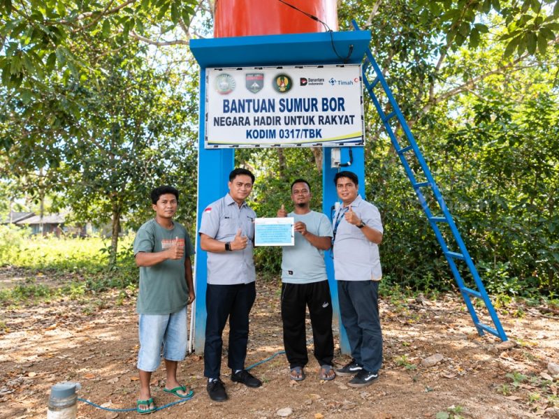 PT TIMAH dan Kodim 0317/TBK Bangun Sumur Bor untuk Warga Desa Kundur