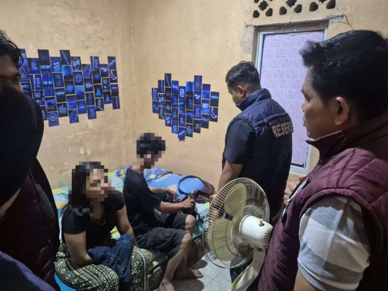 Polres Karimun dan BNN Sisir Rumah Kos, Petugas Temukan Dua Orang Terindikasi Gunakan Narkoba