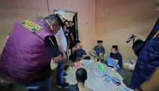 Polisi Gerebek Dua Lokasi di Karimun, Sita Belasan Paket Sabu